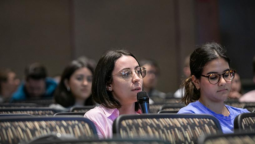 Students and attendees during the Q-and-A session of Corrigan’s lecture